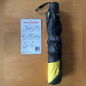 😎 NWT Umbrella Style Foldable Car Windshield Sunshade in yellow/black